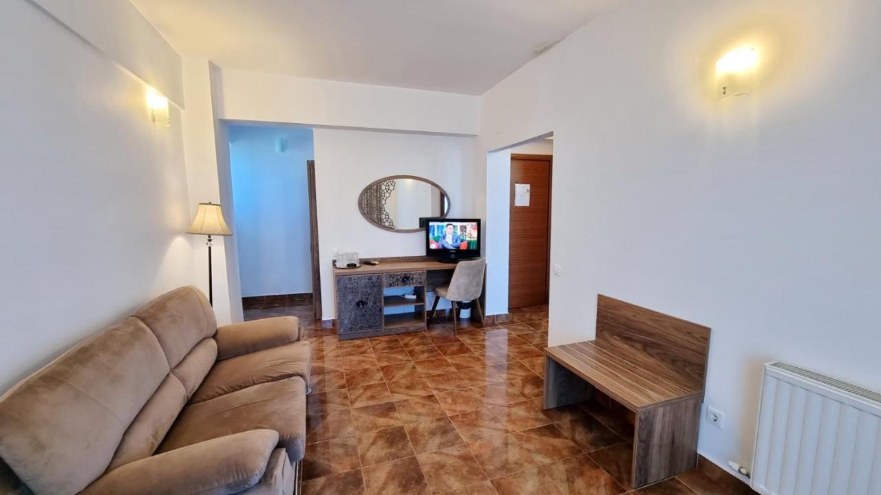 Hotel Florida Mamaia Eksteriør bilde